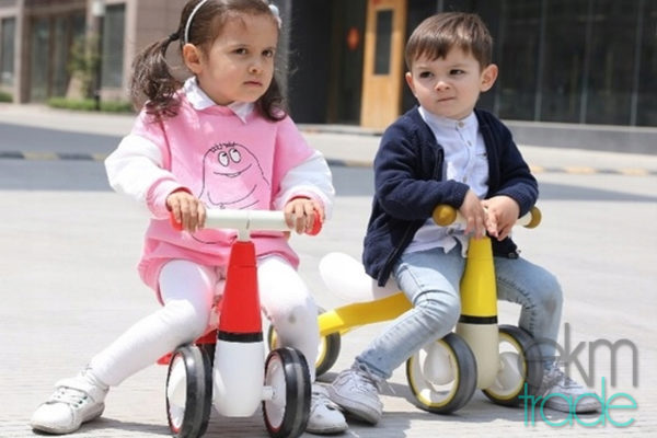 Superleichtes Kinder Laufrad Lauflernrad für Baby und Kinder 1-3 Jahre ekmTRADE 
